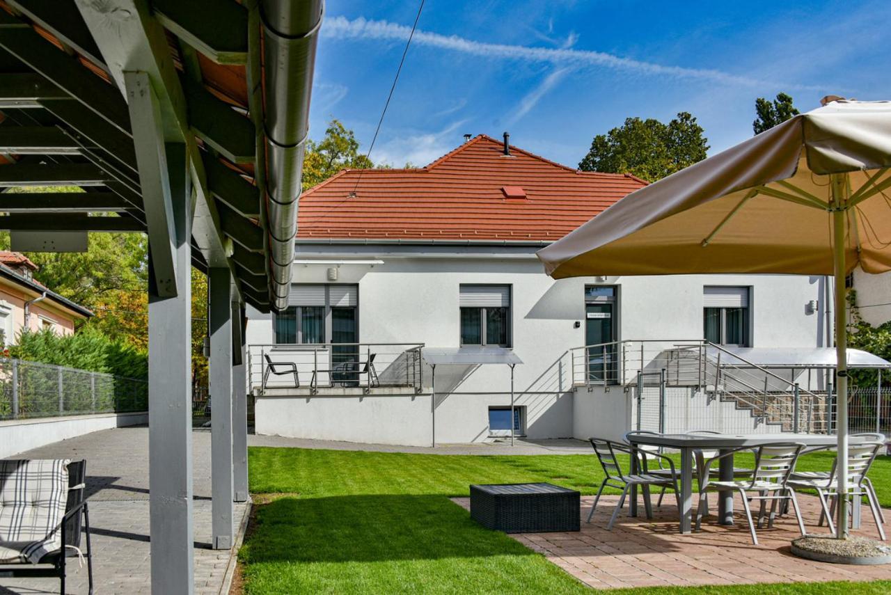 Villa Garden Eger Zewnętrze zdjęcie